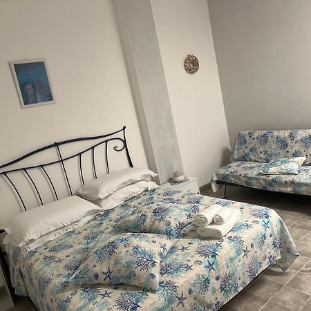Il Delfino Apartment Nettuno Luaran gambar